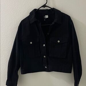 Women’s crop black denim jacket H&M size medium